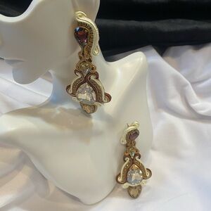 Elegant Gold and Brown Dangle Earrings